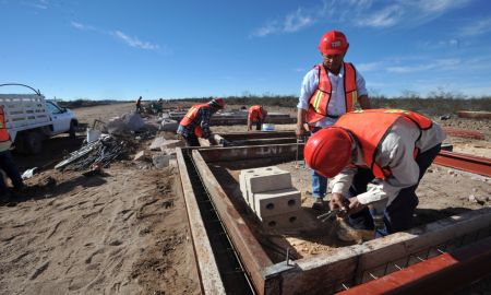 Arranca FTF construcciÃ³n de 25 viviendas en El ZancarrÃ³n