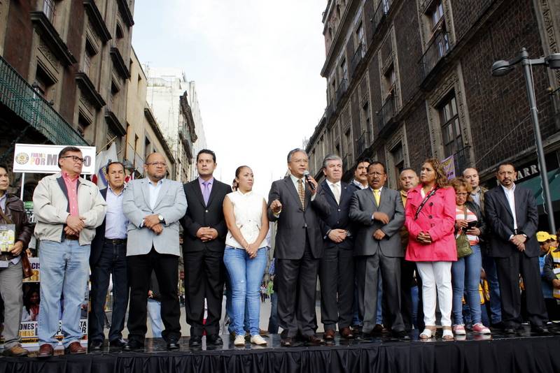 Instala PRDDF 50 mÃ³dulos de recolecciÃ³n de firmas para consulta popular sobre Reforma EnergÃ©tica