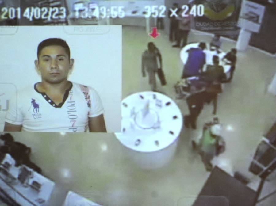 PGJDF CONSIGNÓ A OTRO PRESUNTO PARTICIPANTE EN ROBO A JOYERÍA DE SANTA FE