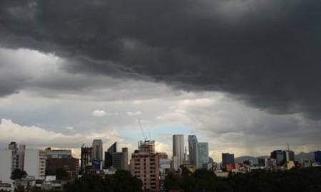 Se prevÃ© lluvia fuerte y tormenta elÃ©ctrica en CDMX este viernes