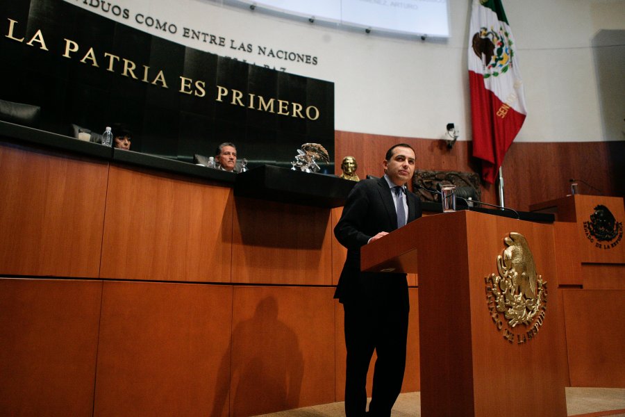 Iniciativa para estimar precio de petróleo con criterios técnicos