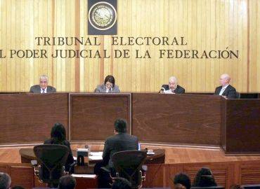 Eliminar haber de retiro a magistrados del TEPJF