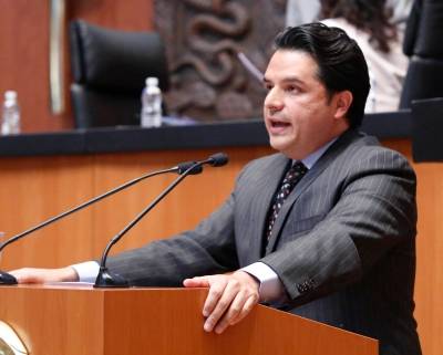 Ausentes objetivos sociales en leyes de PEMEX y CFE