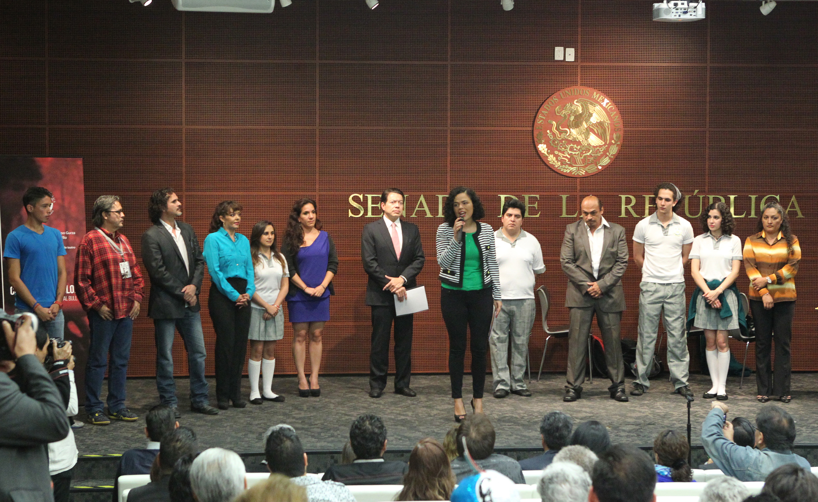 Acoso escolar requiere de una legislación profunda: senadores del PAN y PRD