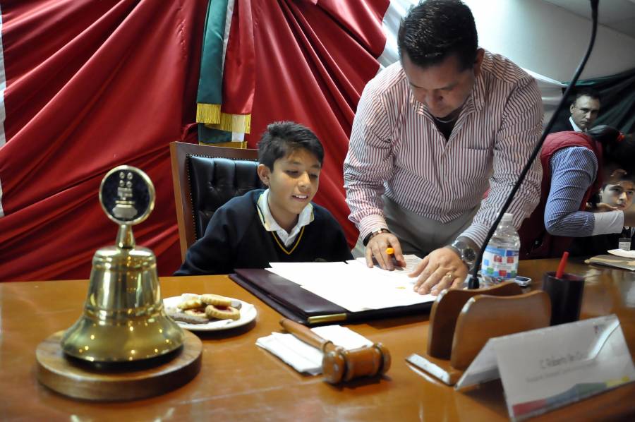 CABILDO INFANTIL NAUCALPAN: PARQUE ACUÁTICO Y ESTACIONAMIENTO SUBTERRÁNEO