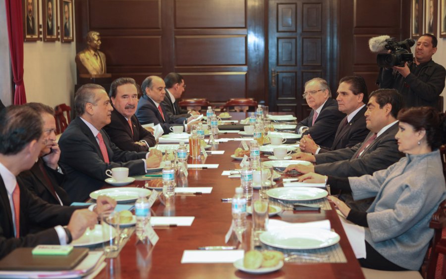 Acuerdan ruta para desahogar agenda ordinaria y propuestas del Ejecutivo