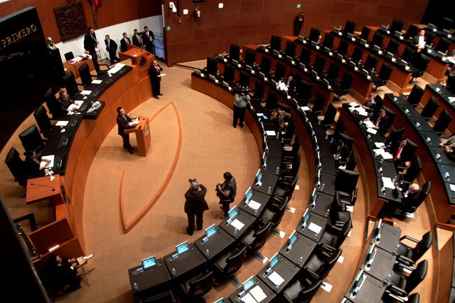 Informar sobre casos de corrupción de funcionarios
