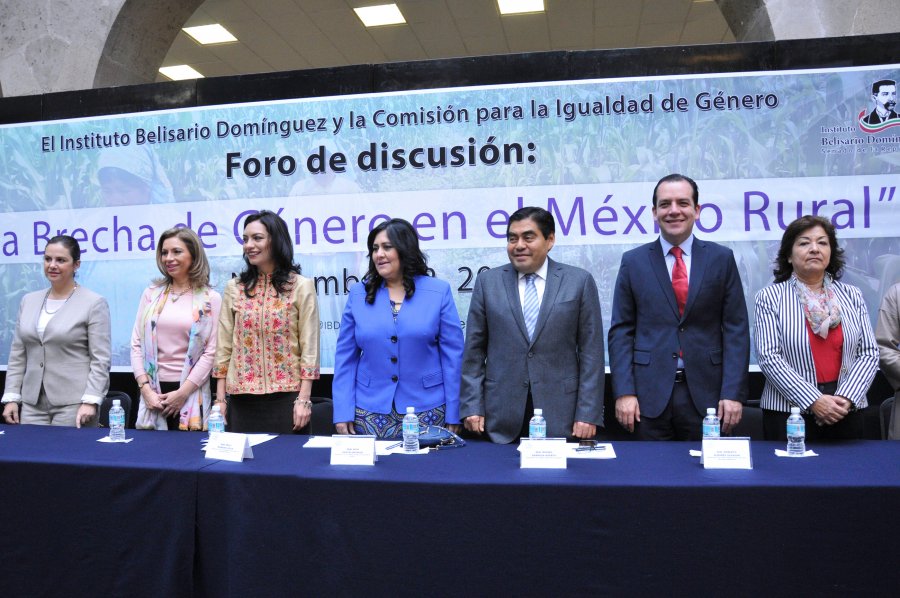 Es necesario mejorar condiciones de vida para la mujer en todos los ámbitos
