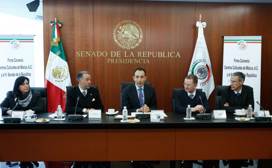 Senado y Universidad Panamericana firman convenio de colaboración