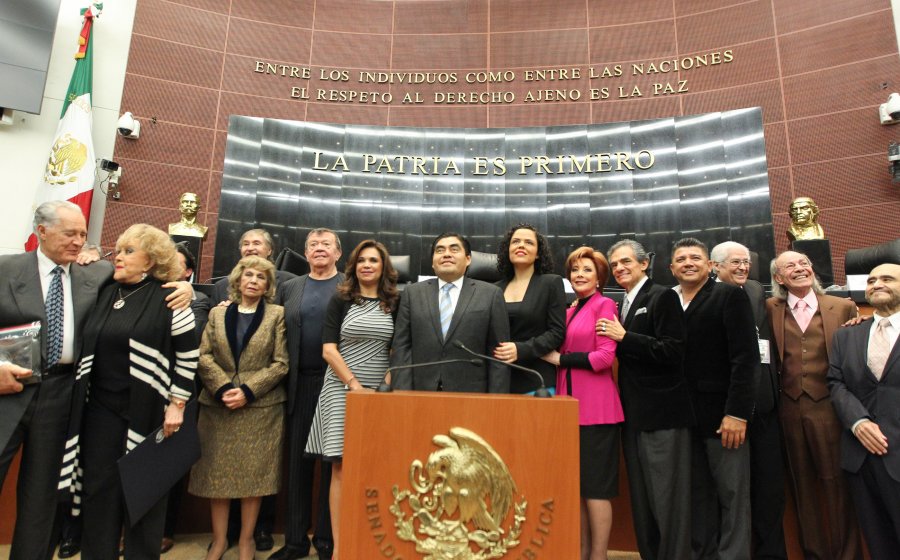 Reconocen labor de artistas por el fortalecimiento de lazos de hermandad