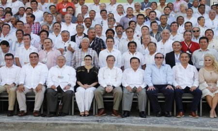 CERRAR INACEPTABLES BRECHAS DE DESIGUALDAD, PIDE MEADE KURIBREÃ‘A A GOBIERNOS, EMPRESARIOS Y TRABAJADORES