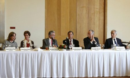 Alinear esfuerzos entre gobierno y empresas, plantea Meade en reuniÃ³n con filÃ¡ntropos