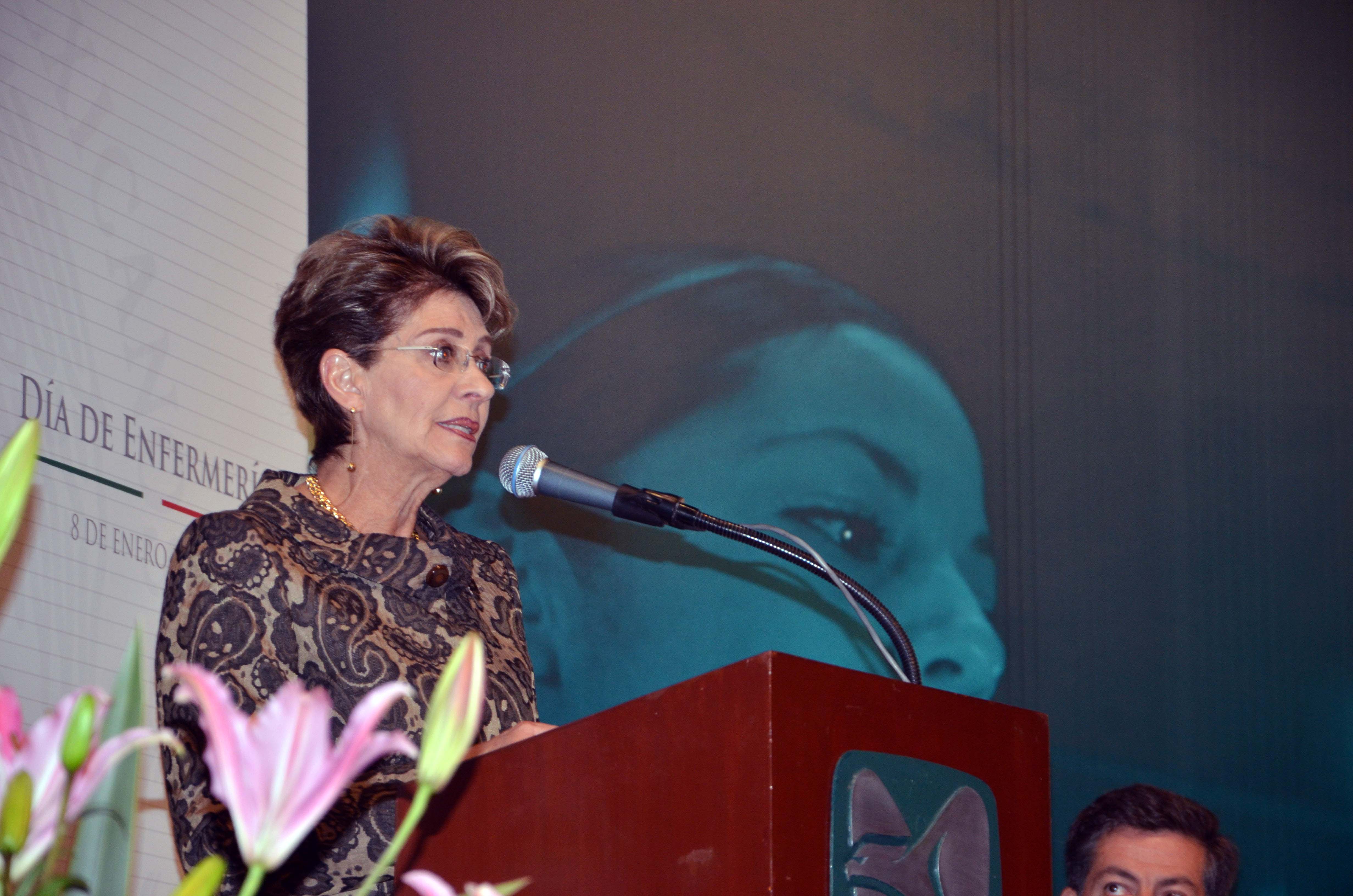Discurso de la Secretaria de Salud, Mercedes Juan, durante la ceremonia del día de la enfermera del instituto mexicano del seguro social.
