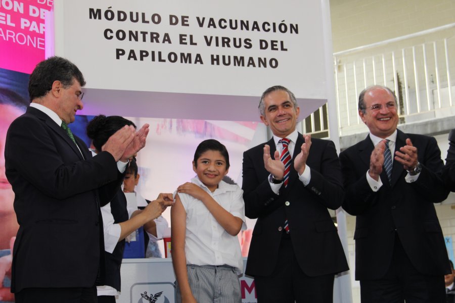 Vacuna Gobierno de CDMX a niños contra Virus del Papiloma Humano