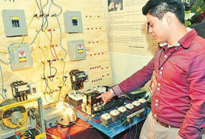 POLITÉCNICOS DESARROLLAN SISTEMA DE TRANSFERENCIA ELÉCTRICA DE EMERGENCIA