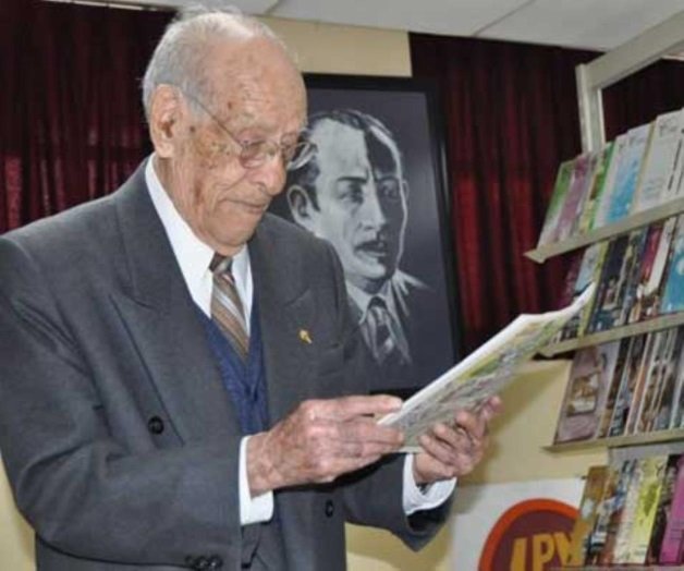 HOMENAJE DEL IPN AL DECANO MANUEL RODRÍGUEZ ALANÍS POR SUS 100 AÑOS DE VIDA
