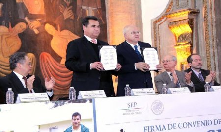 ACUERDAN SEP E INEA QUE ESTUDIANTES DE BACHILLERATO APOYEN CAMPAÃ‘A NACIONAL DE ALFABETIZACIÃ“N