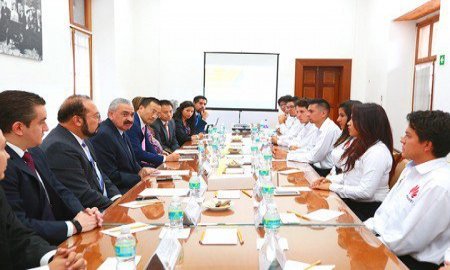 REGRESAN A MÃ‰XICO LOS JÃ“VENES MEXICANOS ESTUDIANTES QUE REALIZARON ESTANCIAS EN CHINA