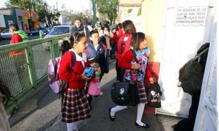 REGRESAN A CLASES EL LUNES MÃS DE 25.9 MILLONES DE ALUMNOS Y UN MILLÃ“N 212 MIL DOCENTES EN EDUCACIÃ“N BÃSICA