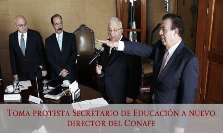 TOMA PROTESTA SECRETARIO DE EDUCACIÃ“N A NUEVO DIRECTOR DEL CONAFE