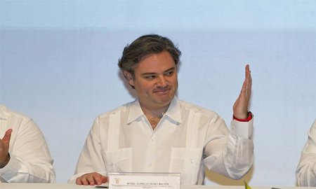 INFORMA NUÃ‘O MAYER QUE 150 MIL MAESTROS ESTÃN CONVOCADOS PARA PRESENTAR LA EVALUACIÃ“N DE PERMANENCIA