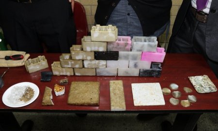 FABRICAN POLITÃ‰CNICOS TABIQUES DE PET