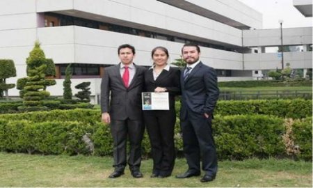 PREMIAN A ESTUDIANTES DEL IPN  POR SISTEMA QUE DETECTA PARKINSON