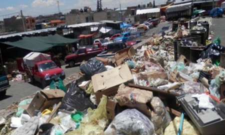 RECOLECTAN, REÃšSAN Y ROBOTIZAN  BASURA DIGITAL EN EL IPN  