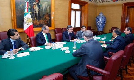 Acuerdan secretario de EducaciÃ³n y gobernador de Guerrero acciones de seguridad para aplicar evaluaciones