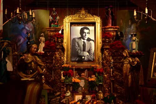 CON ALTAR DE MUERTOS EL INAH RECUERDA A GUILLERMO TOVAR DE TERESA