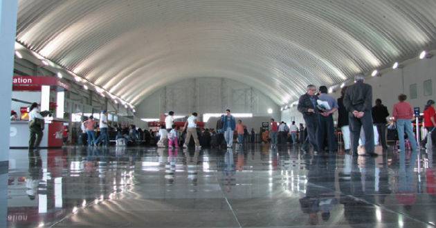 Garantizar servicios de calidad y seguridad en aeropuertos y líneas aéreas