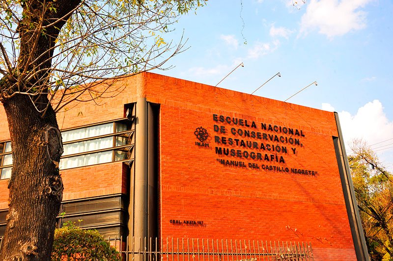 LA DIRECTORA GENERAL DEL INAH PRESENTÃ“ A ANDRÃ‰S TRIANA COMO NUEVO DIRECTOR DE LA ENCRYM