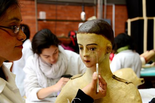 EL INAH RESTAURA CRISTOS PROCESIONALES PARA SEMANA SANTA