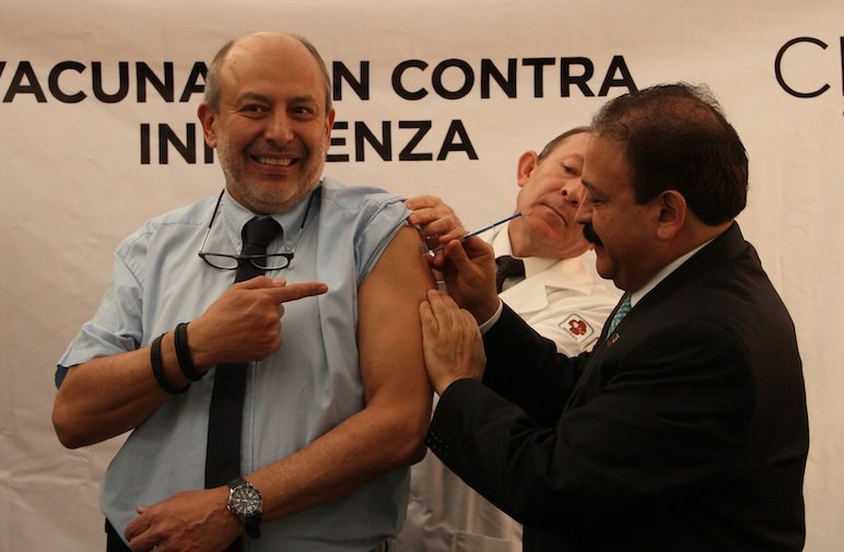 VACUNA CDMX 18 MIL CONTRA INFLUENZA EN ESTACIONES DE METROBÚS