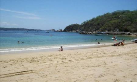 INVESTIGADOR POLITÃ‰CNICO ESTUDIA CALIDAD DE PLAYAS TURÃSTICAS DE HUATULCO