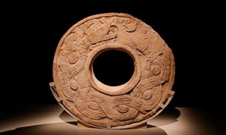 RECIBE FRANCIA LA MUESTRA MAYAS. REVELACIÃ“N DE UN TIEMPO SIN FIN