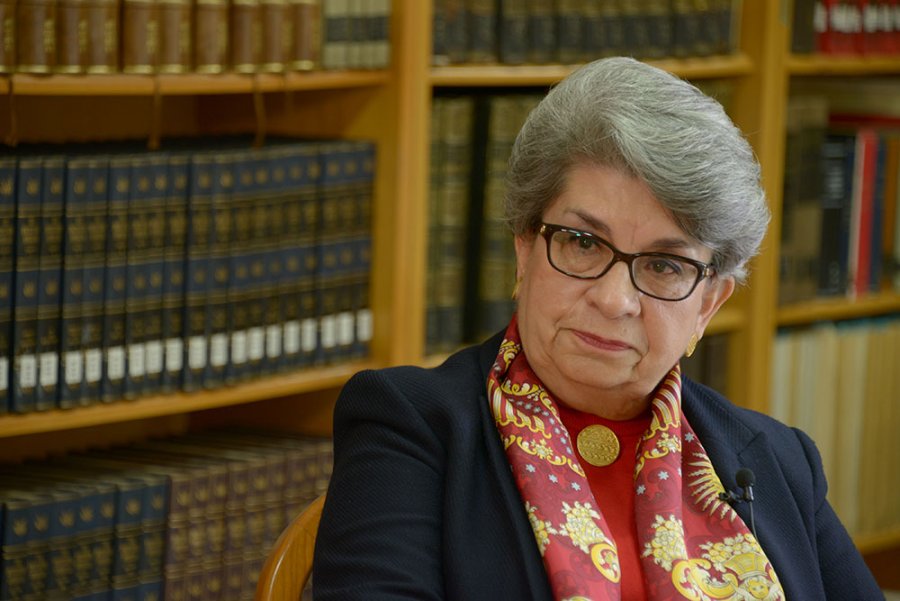 CONSUELO MAQUÍVAR, UNA VIDA DEDICADA AL ARTE VIRREINAL