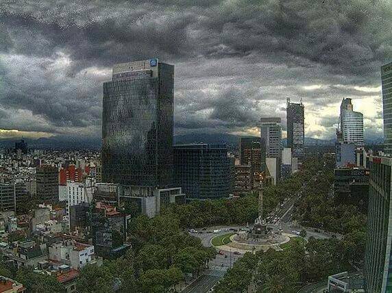 Cielo nublado y 60 por ciento de probabilidad de lluvia en la CDMX