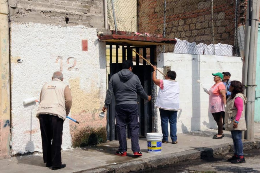 Acciones Sociales por Tepito con feria de servicios y pintado de fachadas