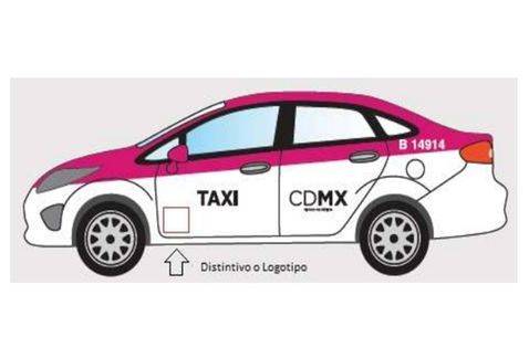 Pintan de rosa a los taxis de la CDMX