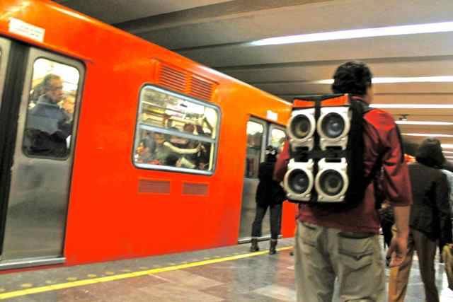 PERMANECEN VAGONEROS Y CORRUPCIÓN EN EL METRO