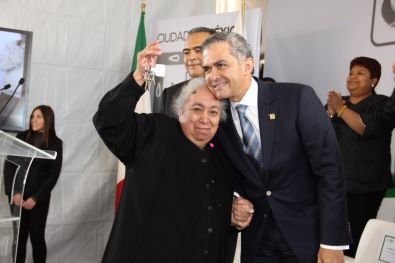 Entrega Jefe de Gobierno viviendas a mÃ¡s de mil 300 personas