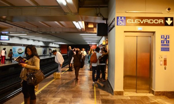 EL STC HA ENTREGADO 9 MIL 703 TARJETAS a€œLIBRE ACCESOa€ A PERSONAS CON DISCAPACIDAD, PARA EL USO DE ELEVADORES