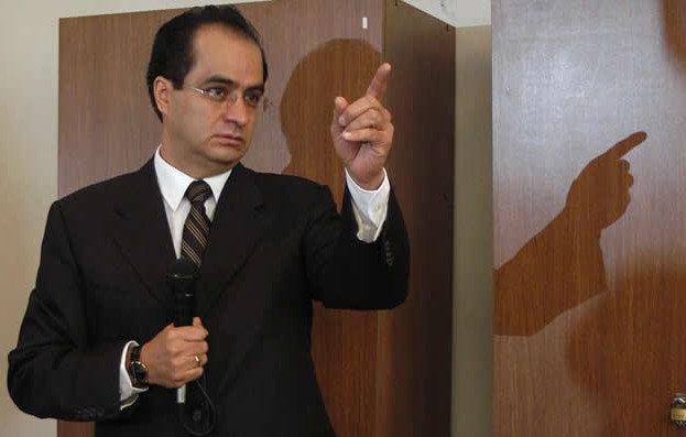 Advierten a René Bejarano y a Agustín Guerrero que serán expulsados si llaman a votar por otro partido distinto al PRD