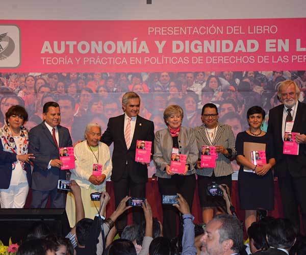 Reitera Gobierno de la CDMX compromiso con adultos mayores