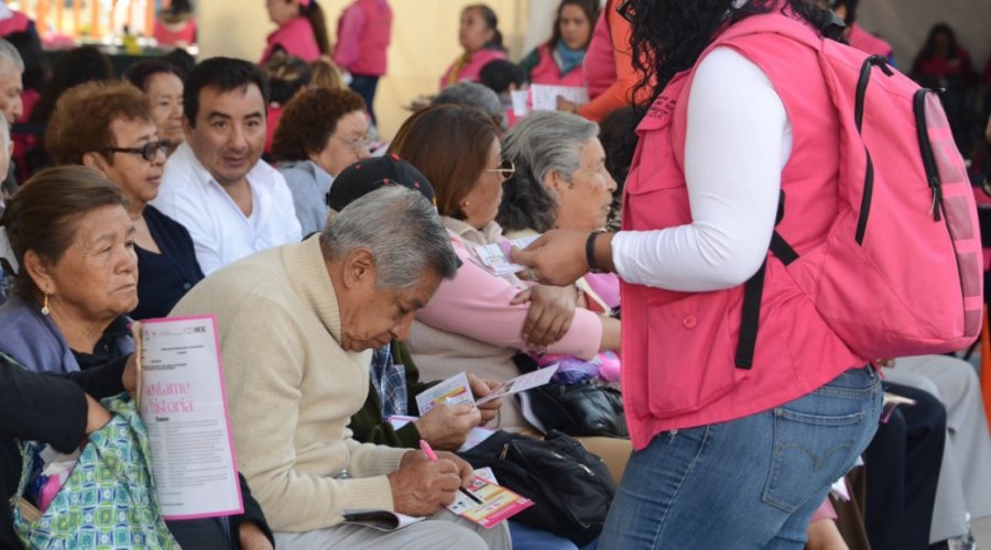 Capacita CDMX a educadoras de programas de Adultos Mayores