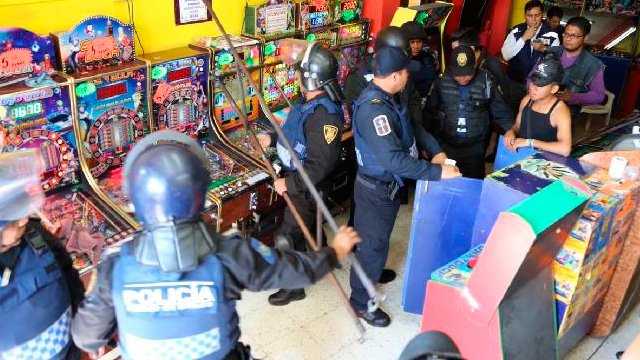 DECOMISAN 520 MÁQUINAS TRAGAMONEDAS EN LA CDMX