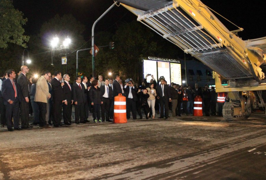 AVENIDA REVOLUCIÓN SE CONVERTIRÁ EN a€œCALLE COMPLETAa€ INICIÓ SU RENOVACIÓN