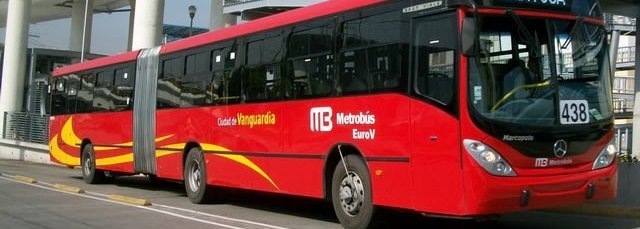 PIDEN AMPLIACIÓN DE NUEVO METROBÚS REFORMA HACIA SANTA FÉ