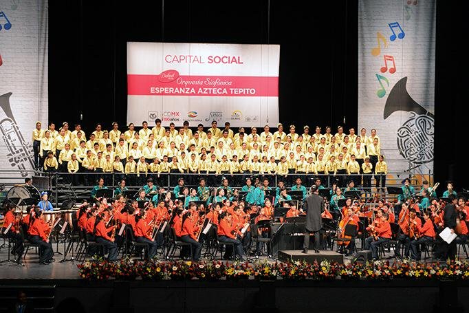 Convierte CDMX a niños de Tepito en músicos de orquesta y coro